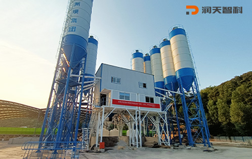 HZS120混凝土攪拌站